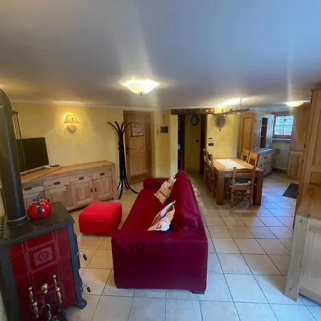 Bilocale Pietra E Legno Immerso Nella Natura Morgex