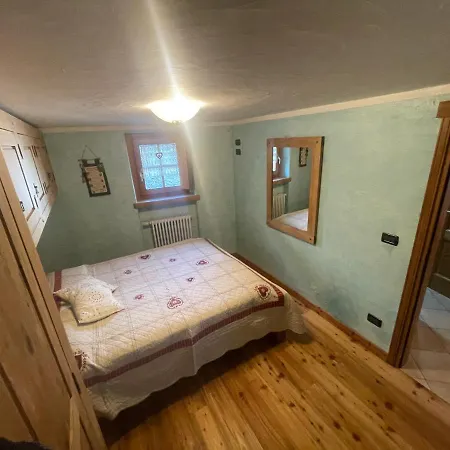 Bilocale Pietra E Legno Immerso Nella Natura